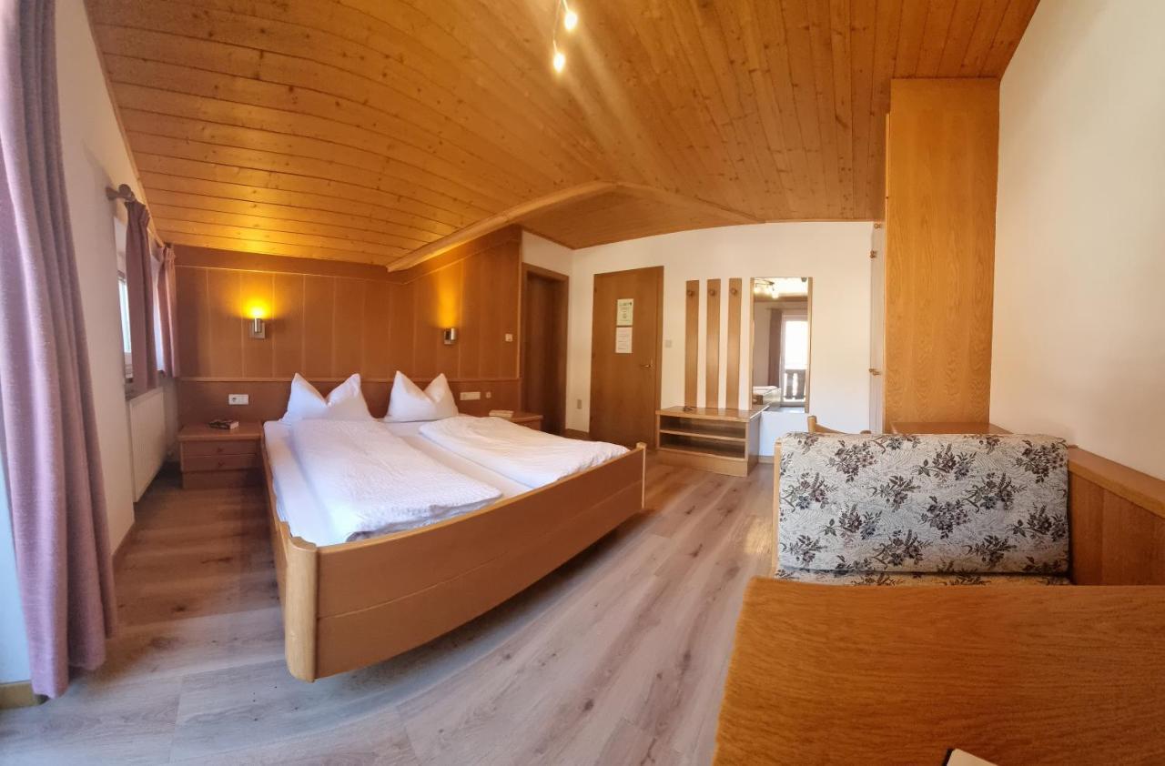 Reiterhof Edelweiss Hotel San Genesio Atesino Bagian luar foto