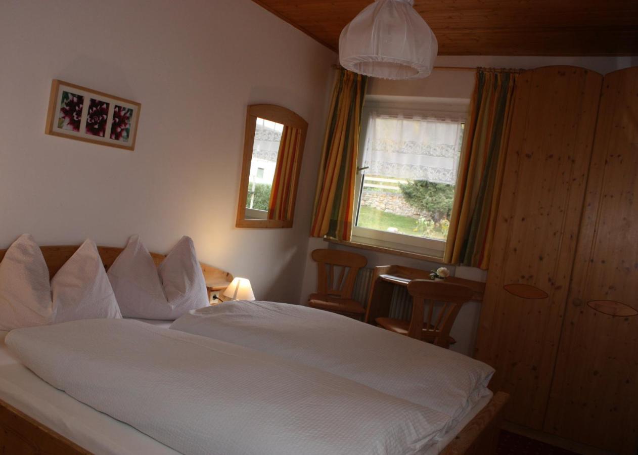 Reiterhof Edelweiss Hotel San Genesio Atesino Bagian luar foto